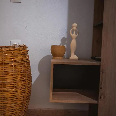 Vel Boutique Apartment *